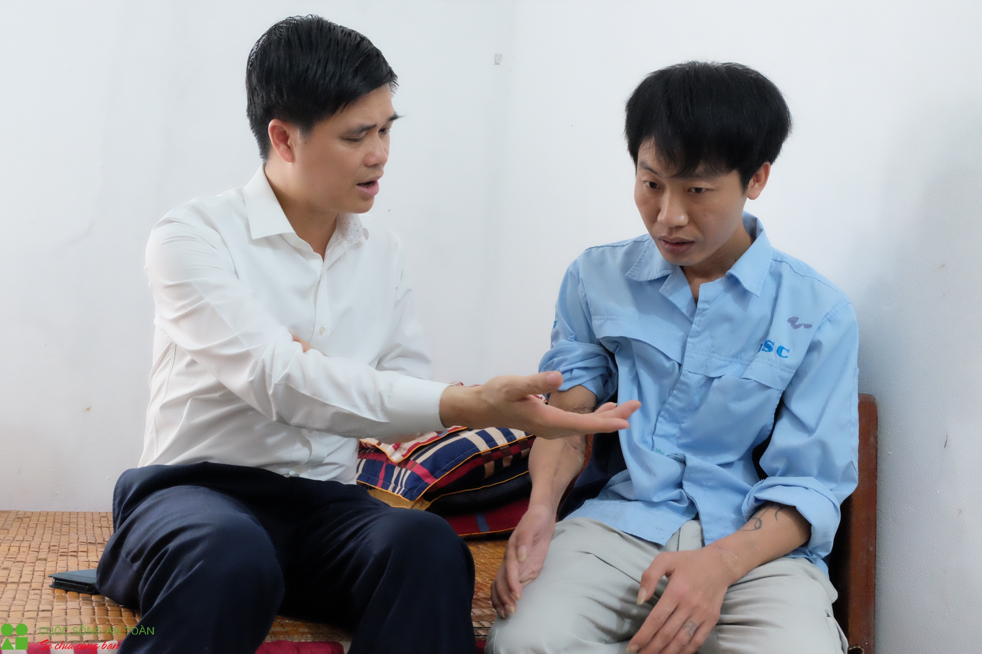 tang qua cong nhan bi tai nan lao dong chung toi cam thay am long