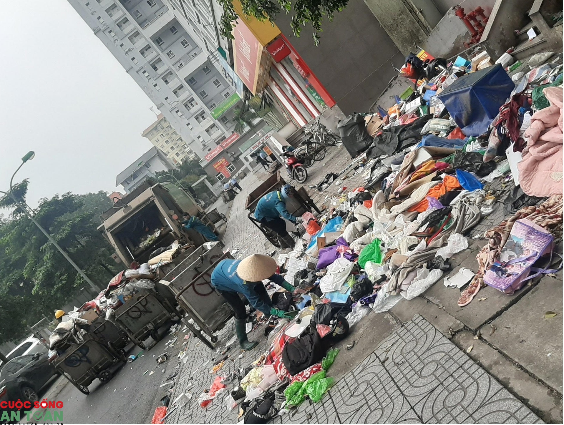 Thêm 46 công nhân vệ sinh môi trường tố bị công ty nợ lương Thêm 46 công nhân vệ sinh môi trường tố bị công ty nợ lương