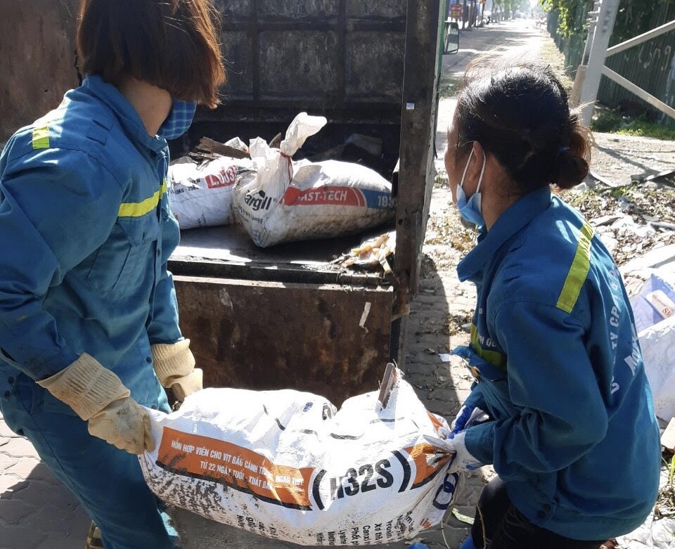 Công nhân vệ sinh môi trường và nguy hiểm tiềm tàng Công nhân vệ sinh môi trường và nguy hiểm tiềm tàng