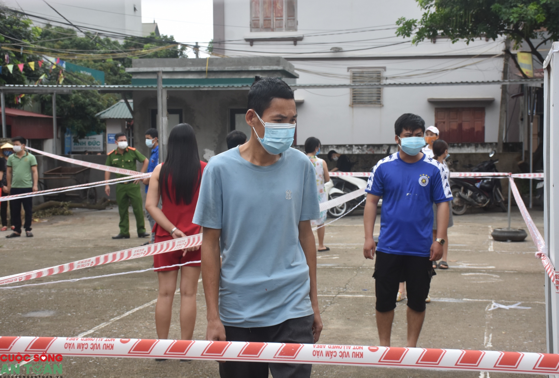 Đảm bảo an toàn cho công nhân ở Bắc Giang trở lại làm việc Đảm bảo an toàn cho công nhân ở Bắc Giang trở lại làm việc