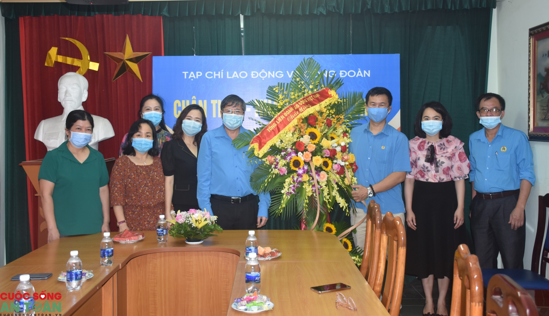 Tạp chí Lao động và Công đoàn phải là cuốn “gối đầu giường” của cán bộ công đoàn Tạp chí Lao động và Công đoàn phải là cuốn “gối đầu giường” của cán bộ công đoàn