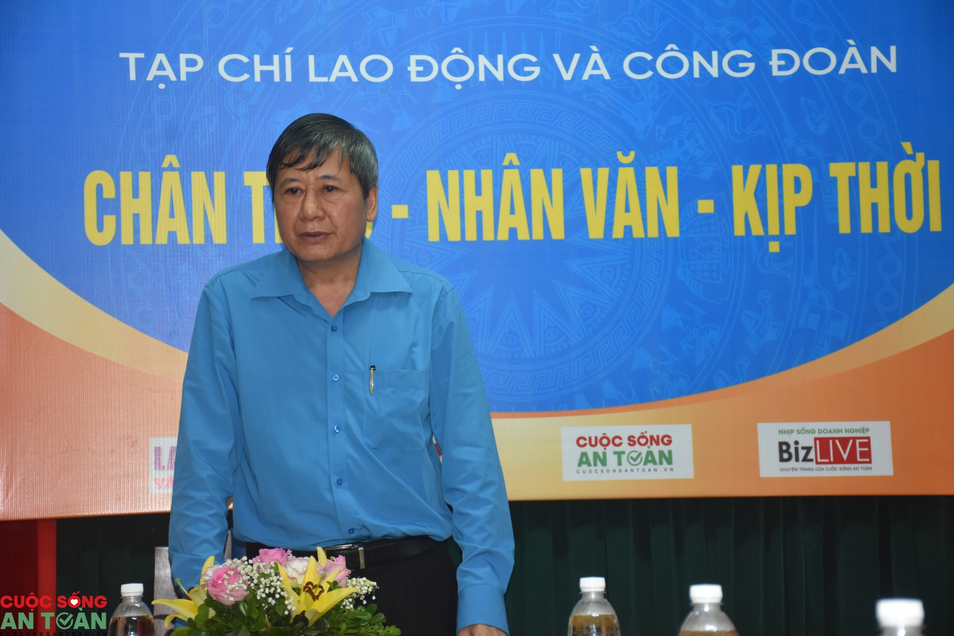 Tạp chí Lao động và Công đoàn phải là cuốn “gối đầu giường” của cán bộ công đoàn Tạp chí Lao động và Công đoàn phải là cuốn “gối đầu giường” của cán bộ công đoàn