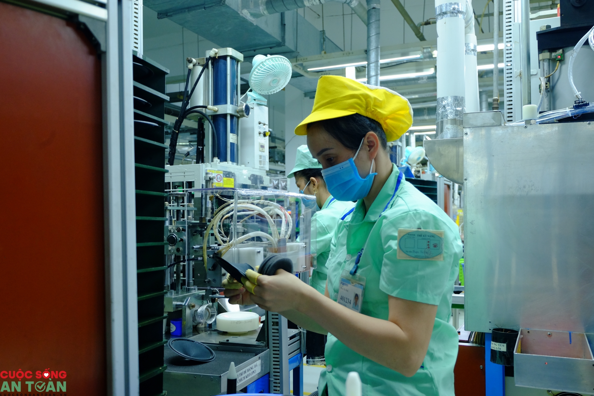 "1 triệu sáng kiến" phòng, chống dịch, phát triển kinh tế - xã hội "1 triệu sáng kiến" phòng, chống dịch, phát triển kinh tế - xã hội