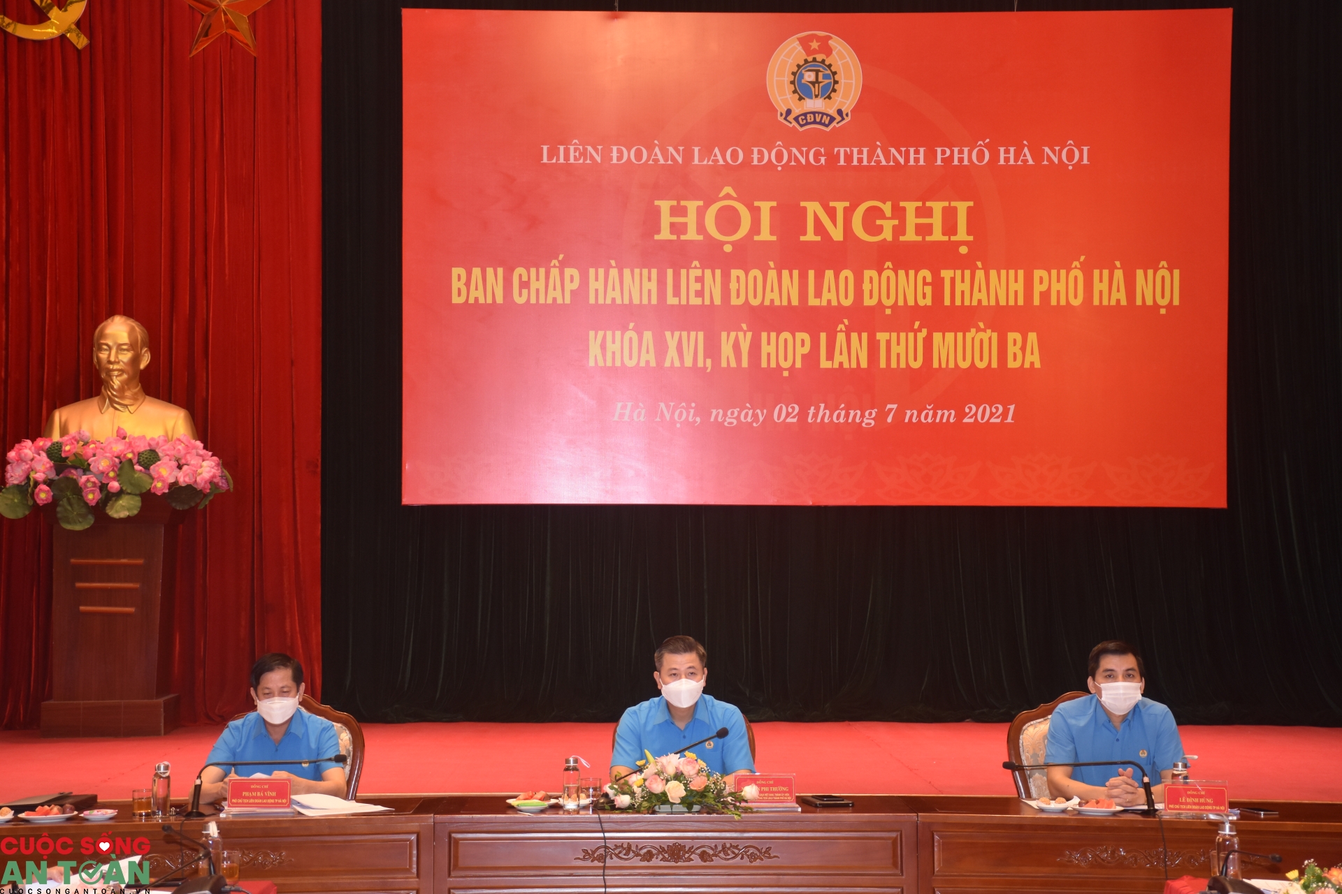 “Tổ An toàn Covid-19 tại Hà Nội bước đầu có hiệu quả” “Tổ An toàn Covid-19 tại Hà Nội bước đầu có hiệu quả”