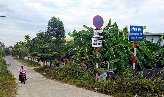 da nang quy hoach treo hon 10 nam dan lang meu do khoc do