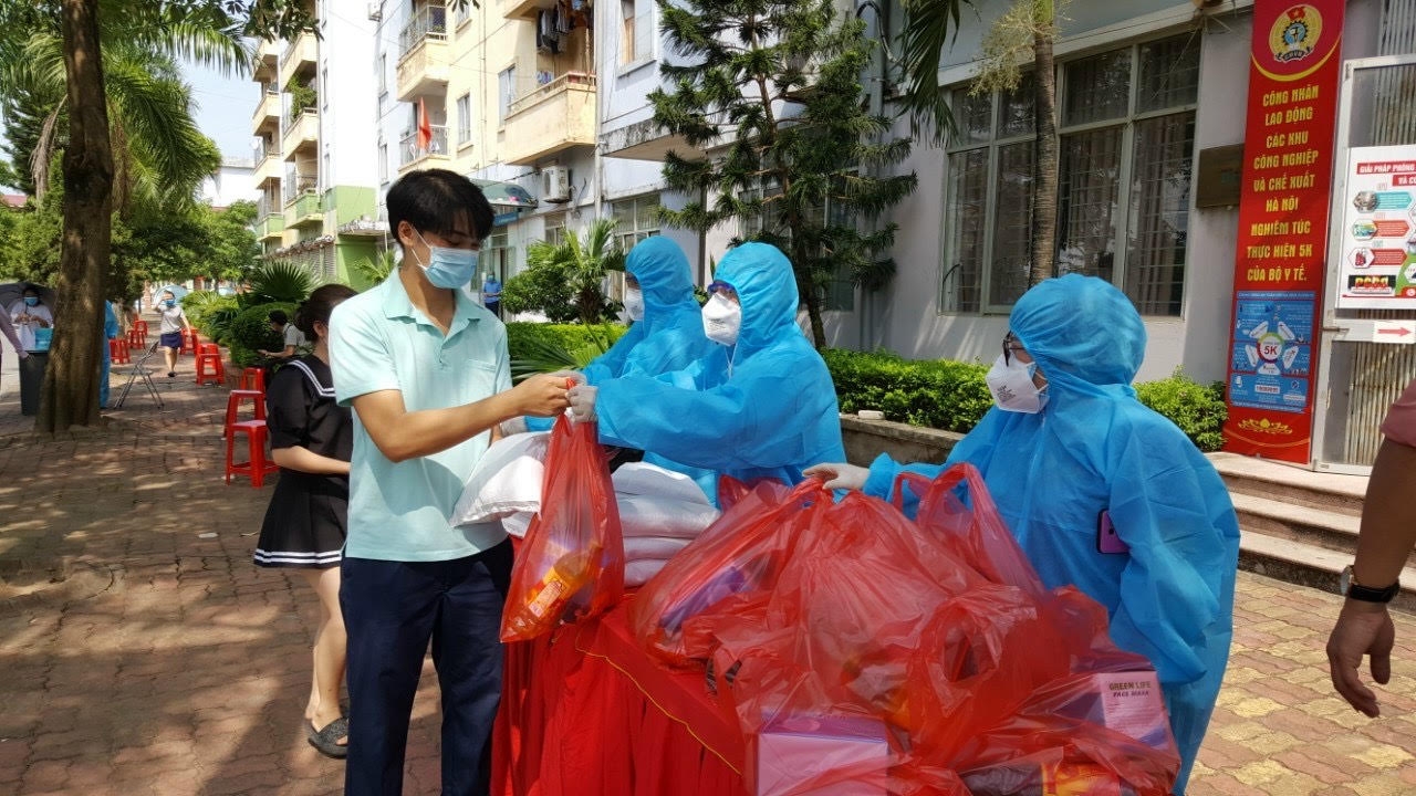 Công đoàn Hà Nội thống kê công nhân thuê trọ không về quê đón Tết Công đoàn Hà Nội thống kê công nhân thuê trọ không về quê đón Tết