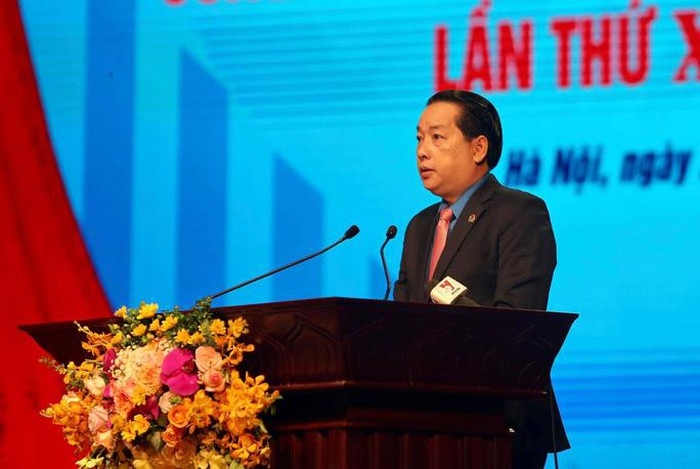 Công nhân lao động TP HCM với phong trào thi đua "Lao động giỏi, lao động sáng tạo" Công nhân lao động TP HCM với phong trào thi đua "Lao động giỏi, lao động sáng tạo"