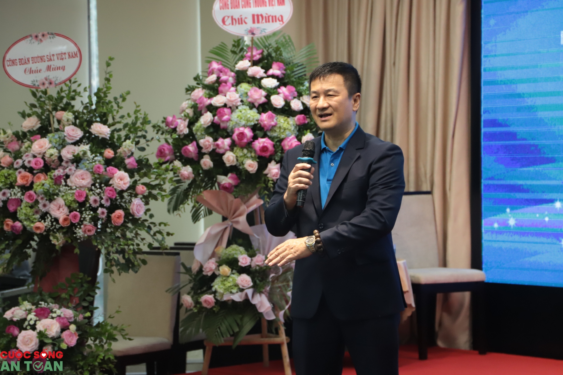 Tạp chí Lao động và Công đoàn kỷ niệm 91 năm ngày xuất bản số đầu tiên Tạp chí Lao động và Công đoàn kỷ niệm 91 năm ngày xuất bản số đầu tiên
