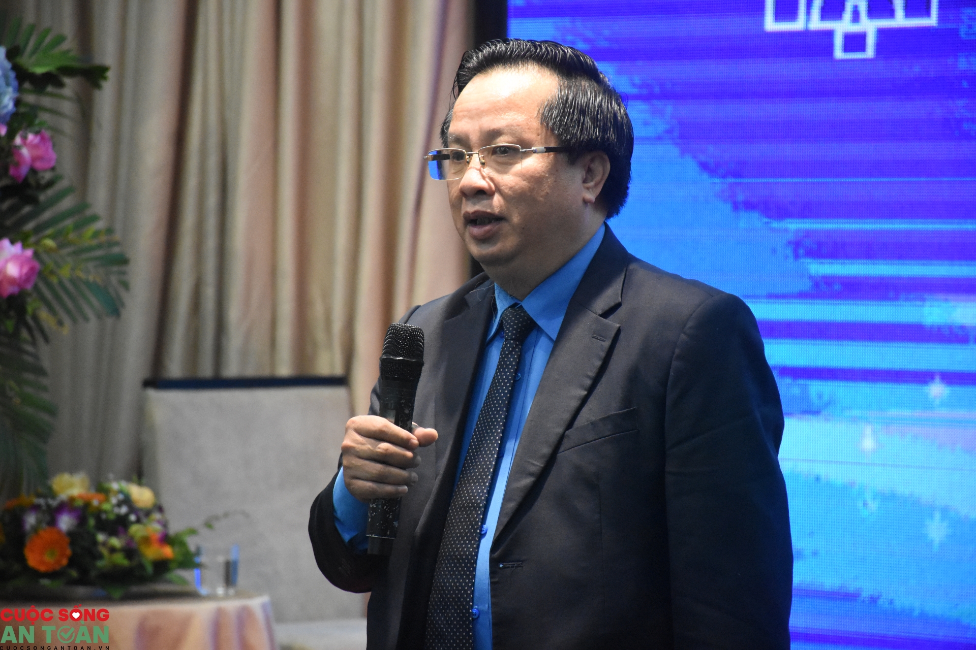 Tạp chí Lao động và Công đoàn kỷ niệm 91 năm ngày xuất bản số đầu tiên Tạp chí Lao động và Công đoàn kỷ niệm 91 năm ngày xuất bản số đầu tiên