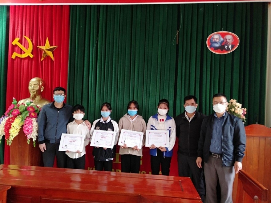 Nhìn lại hoạt động nữ công Công đoàn Công ty Cao su Điện Biên