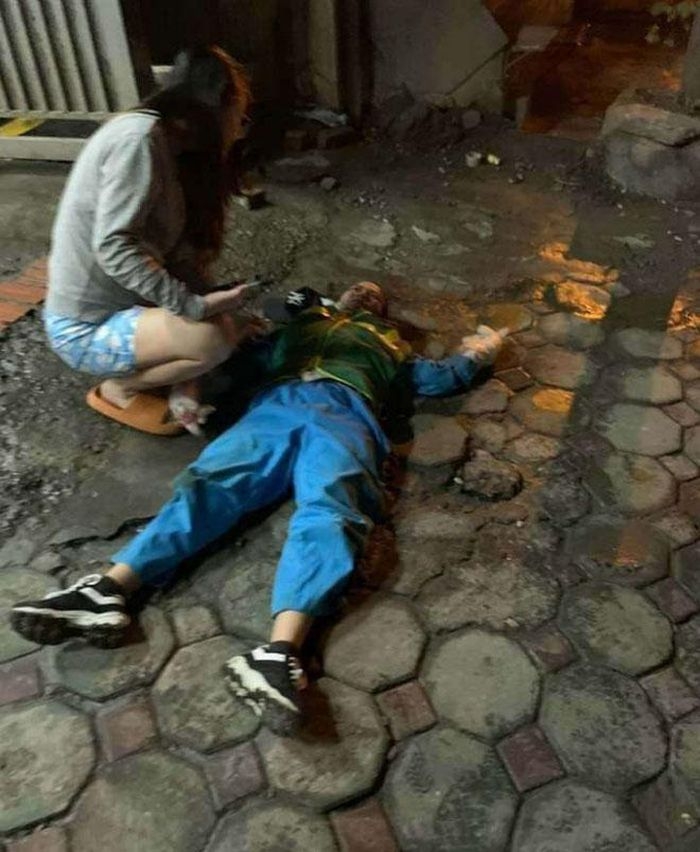 Nữ lao công bị ô tô tông trọng thương rồi bỏ chạy