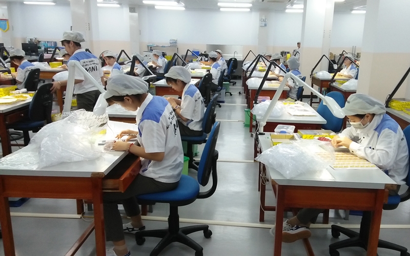 Thưởng Tết ở Bắc Giang, Quảng Ninh: Cao nhất hàng trăm triệu, thấp nhất... 50 nghìn đồng Thưởng Tết ở Bắc Giang, Quảng Ninh: Cao nhất hàng trăm triệu, thấp nhất... 50 nghìn đồng