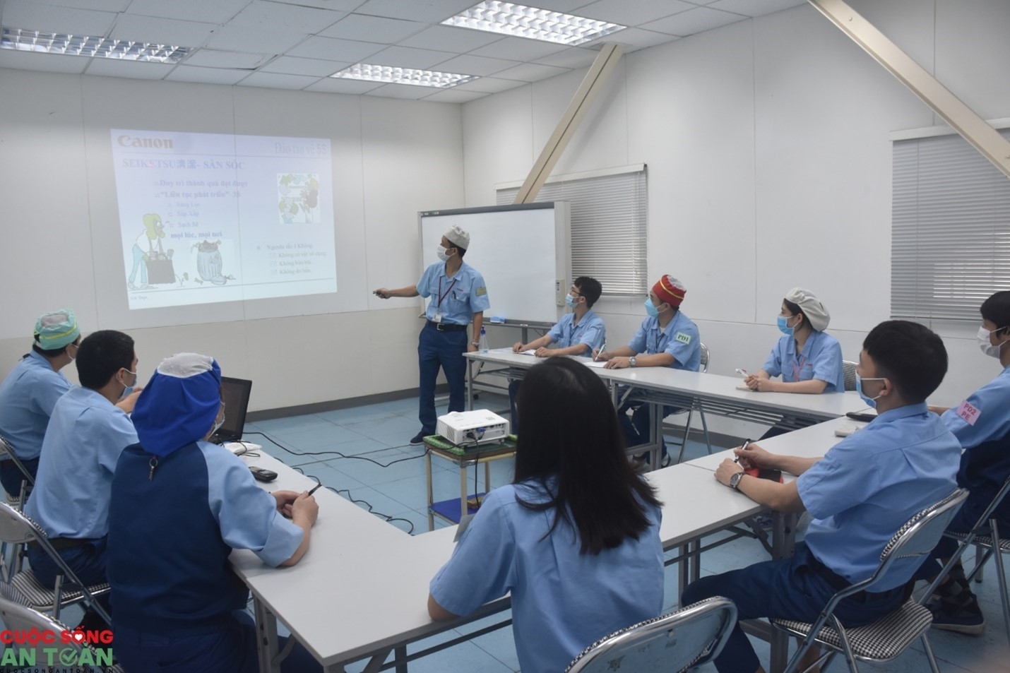 Quyền, trách nhiệm của tổ chức Công đoàn trong công tác  an toàn, vệ sinh lao động