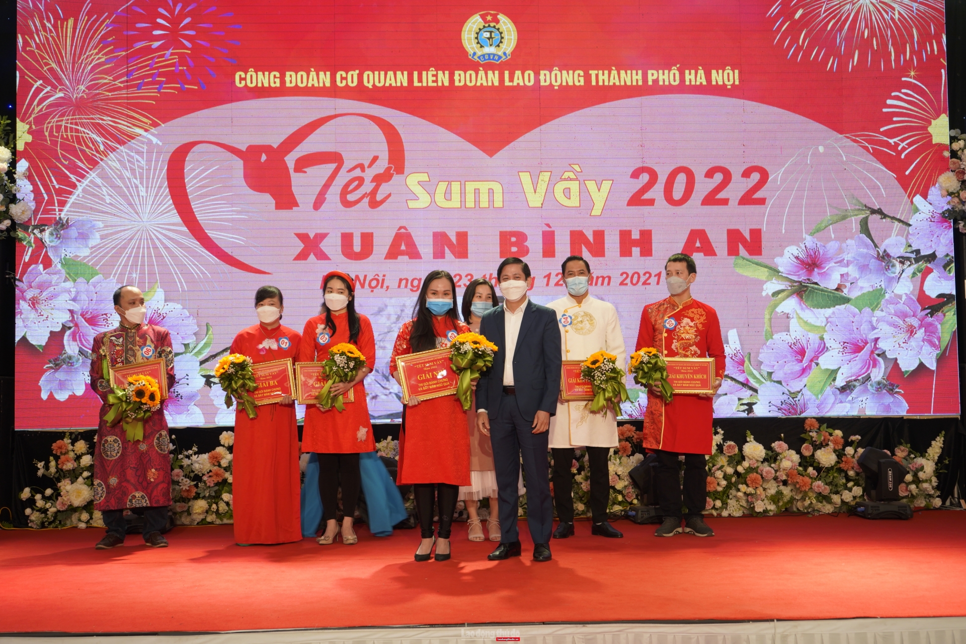 Tổ chức cho đoàn viên, người lao động đón Tết an toàn, ấm áp Tổ chức cho đoàn viên, người lao động đón Tết an toàn, ấm áp