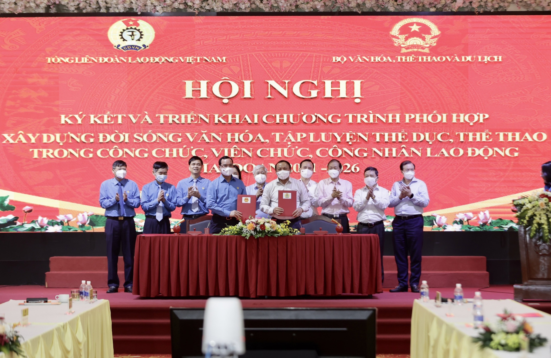 Vai trò của công đoàn trong tuyên truyền, giáo dục lối sống văn hóa, kỷ luật lao động Vai trò của Công đoàn trong tuyên truyền, giáo dục lối sống văn hóa, kỷ luật lao động