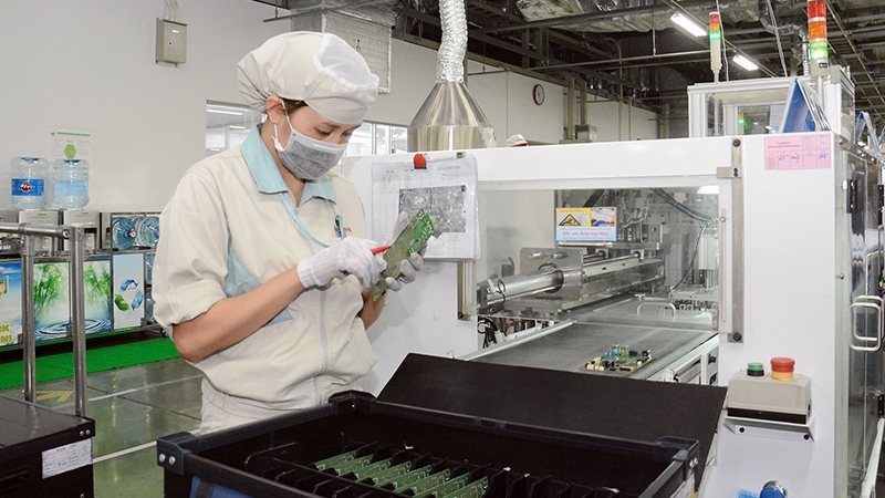 Vai trò của Công đoàn trong hướng dẫn, tư vấn giao kết và thực hiện hợp đồng lao động