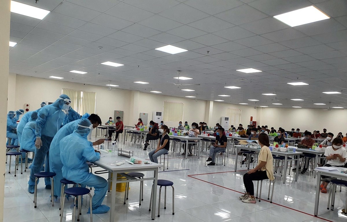 Những vấn đề cần quan tâm trong phòng, chống dịch tại khu công nghiệp