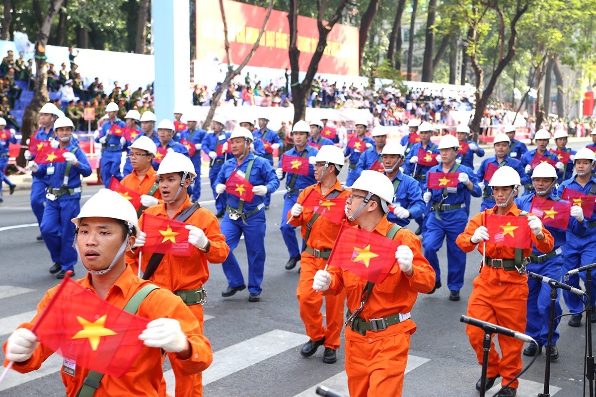 Nghị quyết 02 và những thông điệp đổi mới tổ chức, hoạt động của Công đoàn Nghị quyết 02 và những thông điệp đổi mới tổ chức, hoạt động của Công đoàn