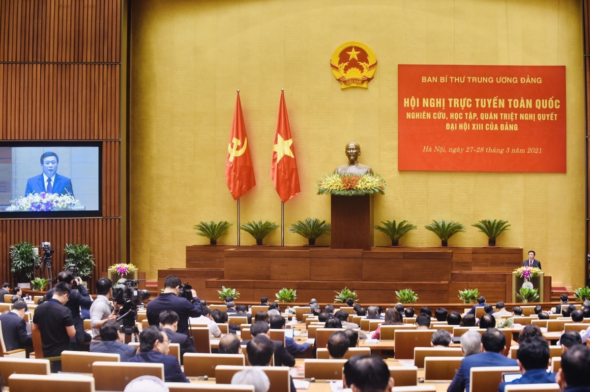 Đảng cần công đoàn làm tốt chức năng nhiệm vụ của mình trong tình hình mới Đảng cần công đoàn làm tốt chức năng nhiệm vụ của mình trong tình hình mới