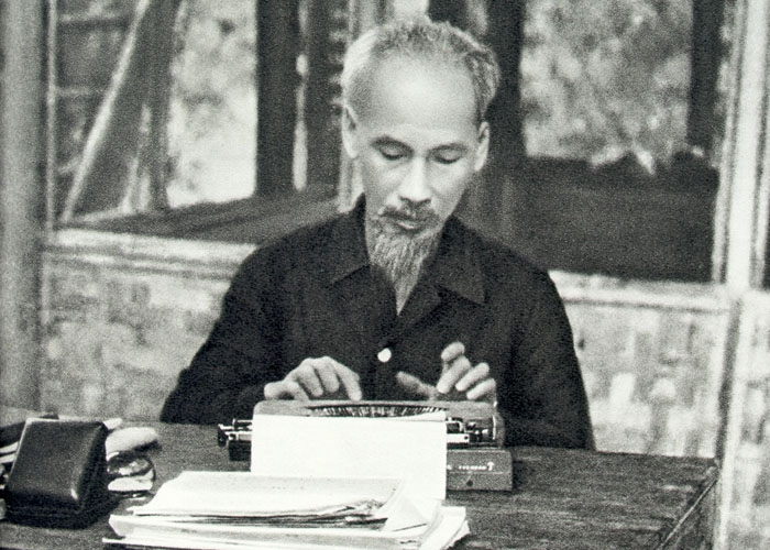 Nhà báo Hồ Chí Minh Nhà báo Hồ Chí Minh