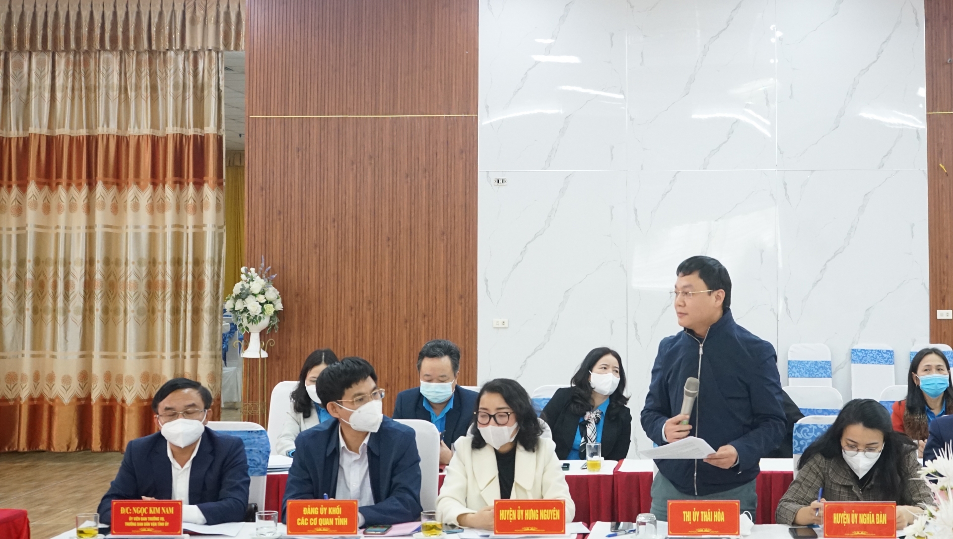 Đảng đoàn LĐLĐ tỉnh Nghệ An và BTV huyện, thành, thị ủy ký kết quy chế phối hợp