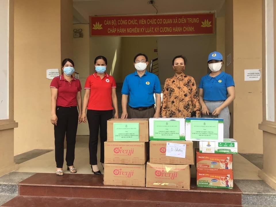 Các cấp công đoàn huyện Diễn Châu (Nghệ An) tích cực tham gia phòng chống dịch bệnh Các cấp công đoàn huyện Diễn Châu (Nghệ An) tích cực tham gia phòng chống dịch bệnh
