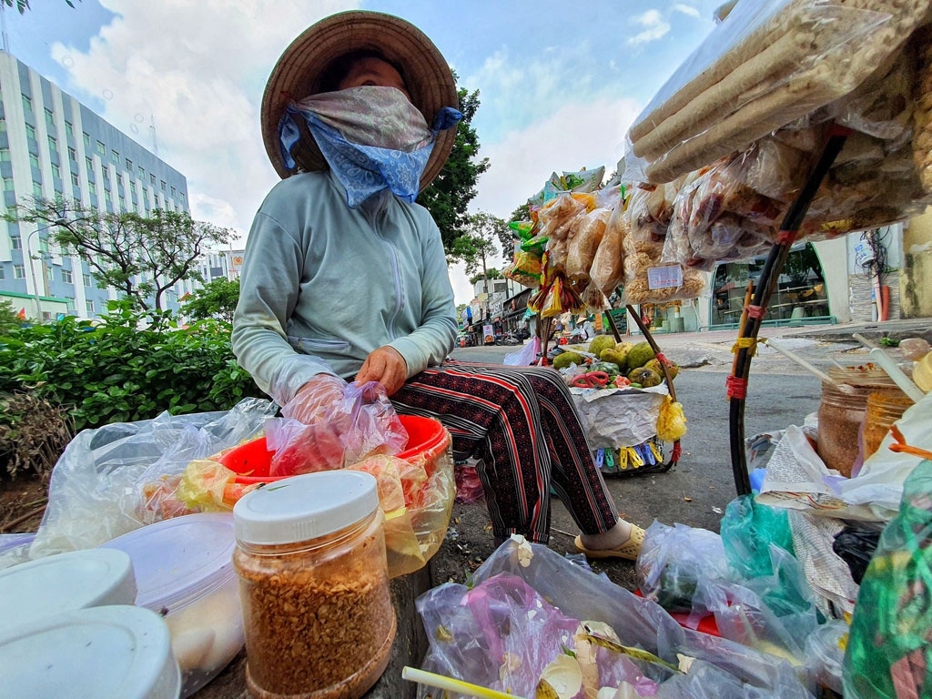 TP.HCM sẽ hoàn thành hỗ trợ cho lao động tự do trong ngày 15/7