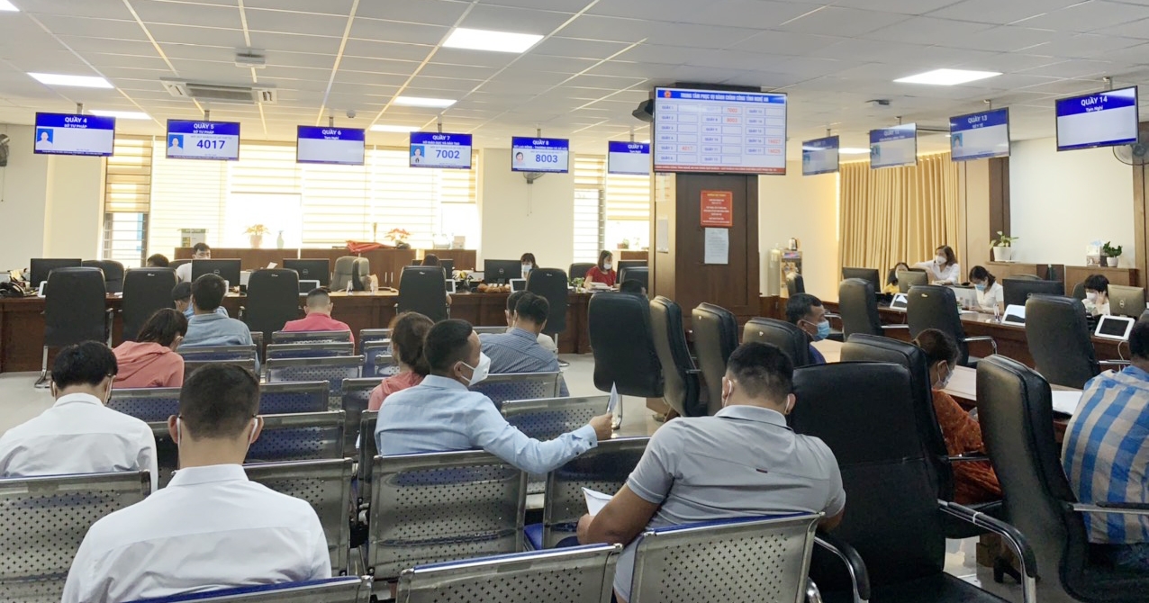 Trung tâm Phục vụ hành chính công tỉnh Nghệ An nỗ lực hoàn thành tốt nhiệm vụ được giao