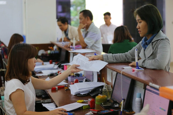 undefined 0009 nguoi dan lam thu tuc tai bhxh tphcm anh hoang trieu 52 15868258876962087938707