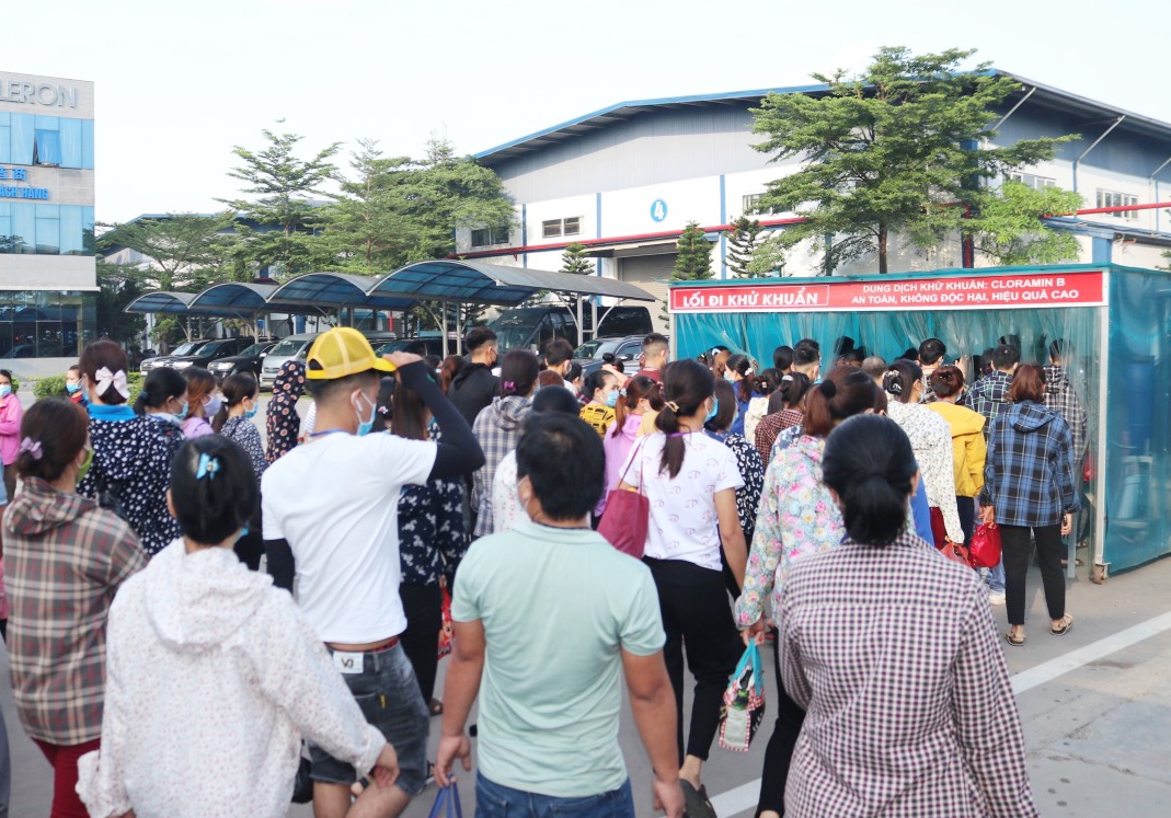 LĐLĐ tỉnh Thanh Hóa phát động phong trào thi đua đặc biệt phòng chống dịch Covid-19