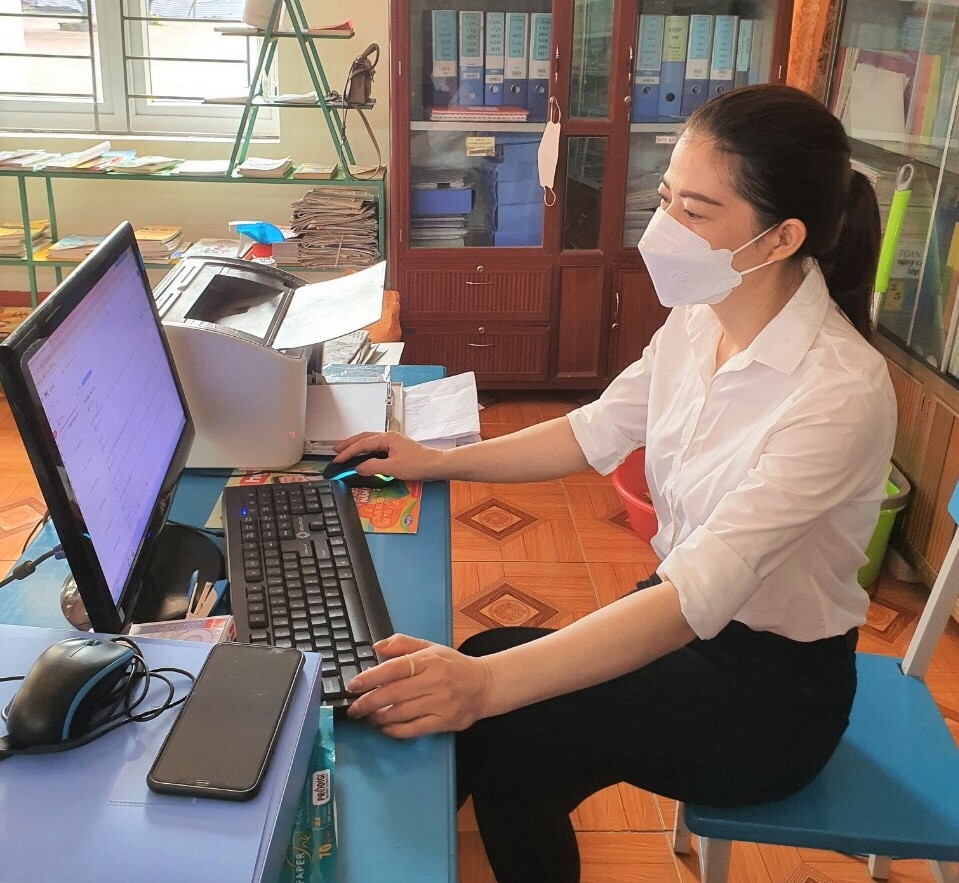 Đùm bọc nhau đi qua những nghịch cảnh đớn đau