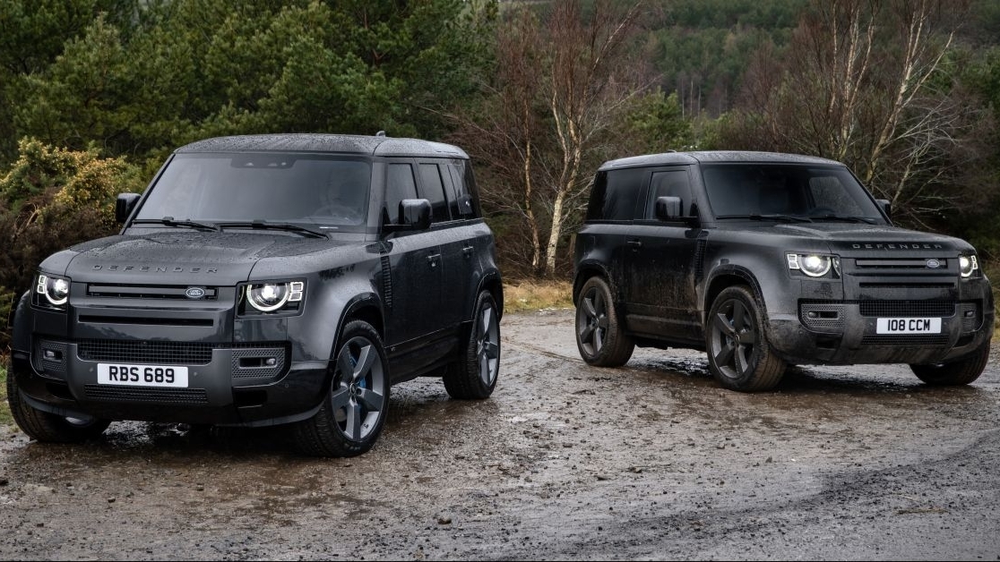 Land Rover trình làng Defender V8 2022 mạnh 518 mã lực