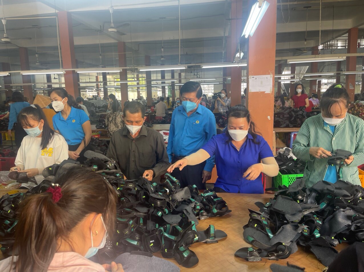 Công đoàn Long An chi hơn 81 tỷ đồng chăm lo Tết cho đoàn viên, NLĐ