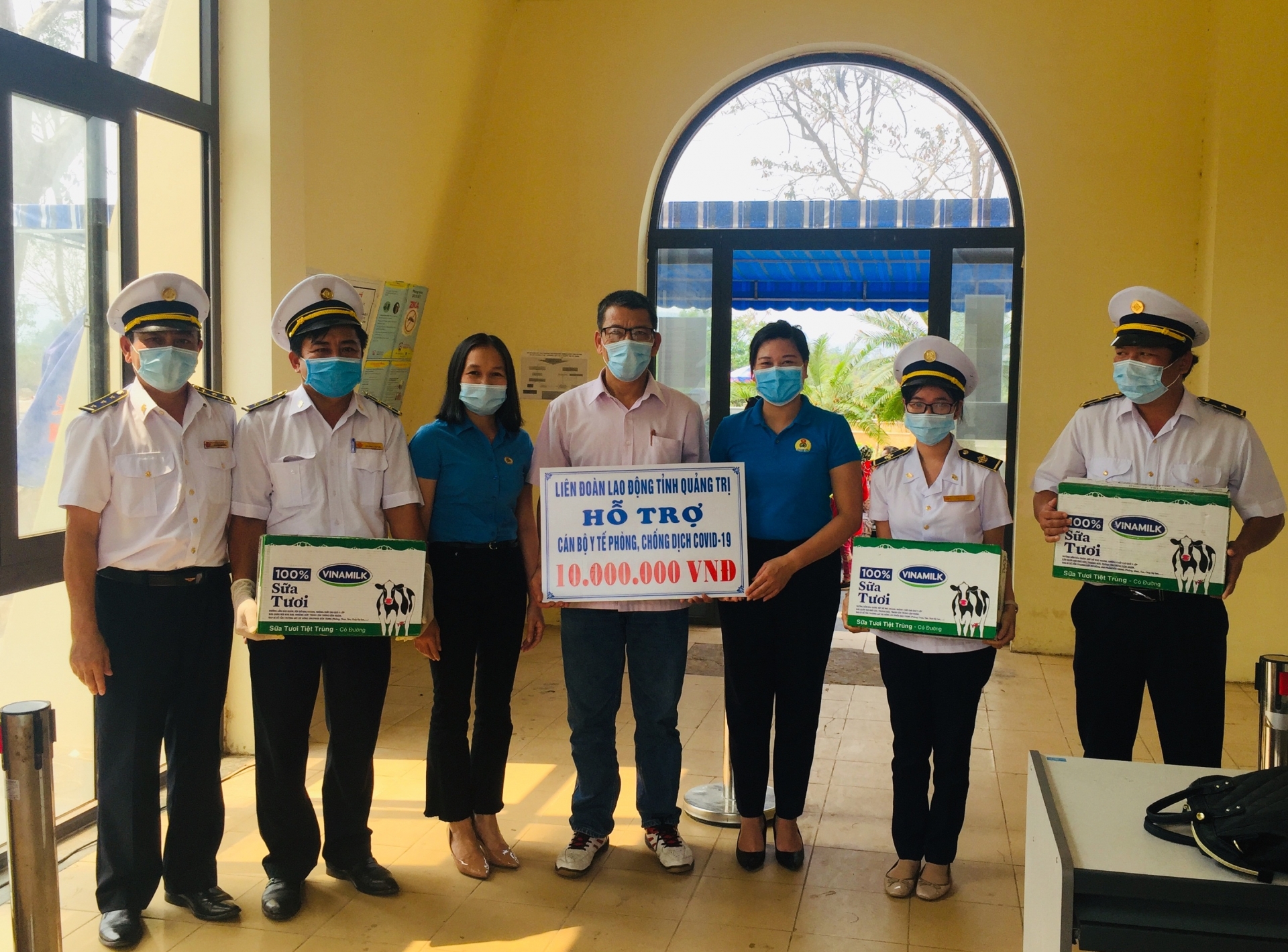 Khoa Kiểm soát dịch bệnh Y tế Quốc tế Lao Bảo “căng mình” để tập trung chống dịch khoa kiem soat dich benh y te quoc te lao bao cang minh de tap trung chong dich
