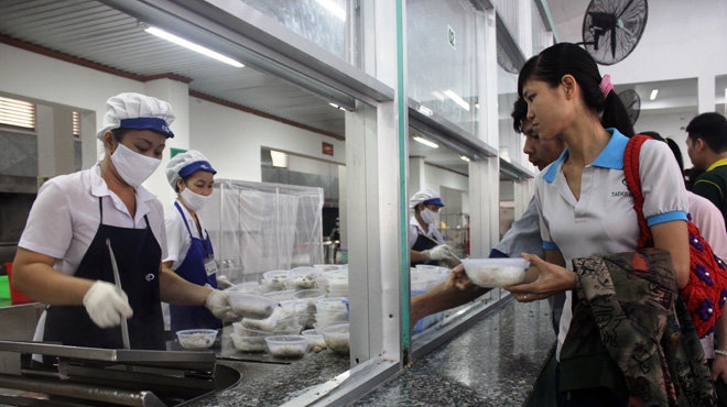 Bữa ăn sáng 4.000 đồng vẫn đảm bảo dinh dưỡng cho người lao động Bữa ăn sáng 4.000 đồng vẫn đảm bảo dinh dưỡng cho người lao động