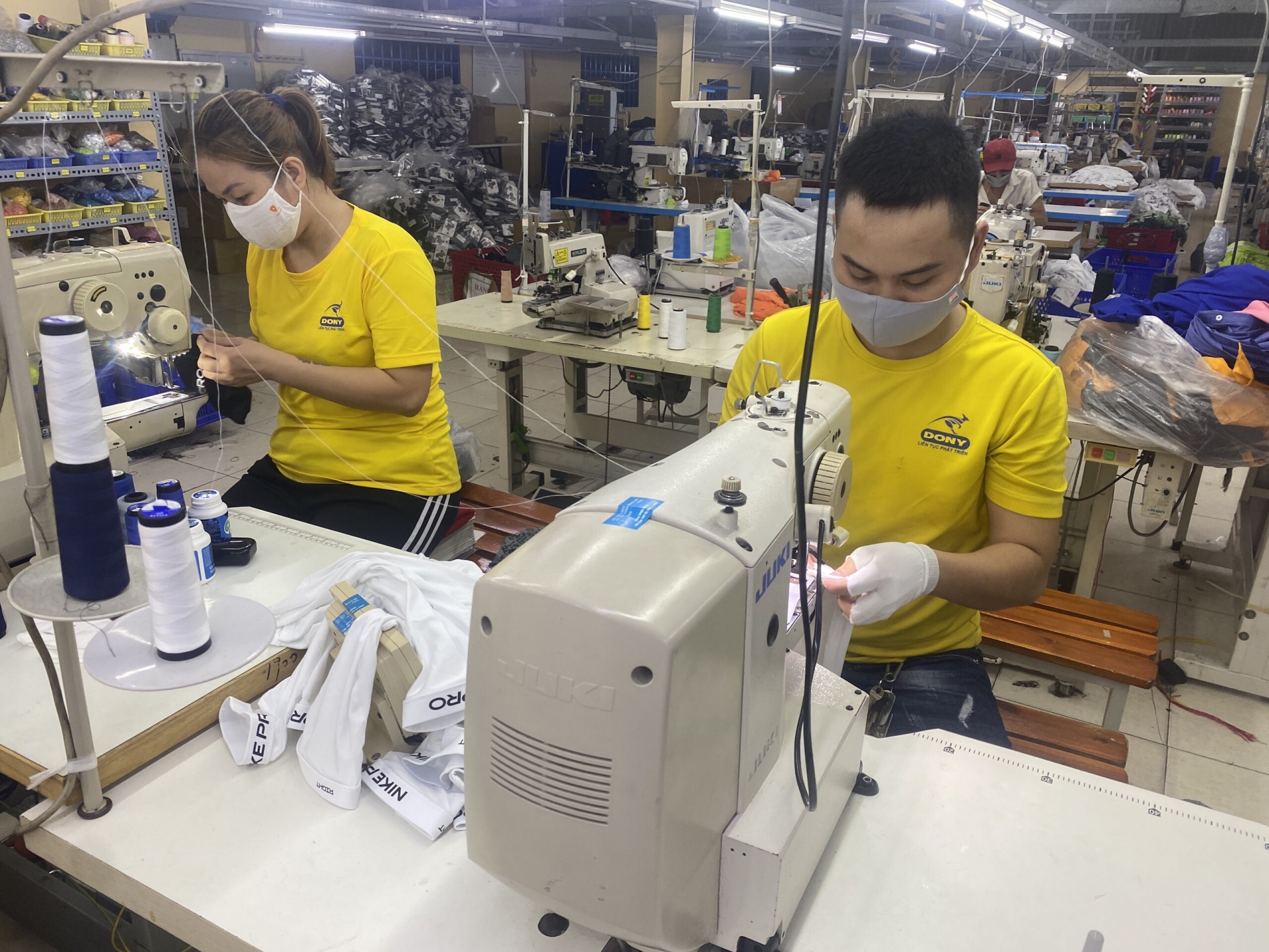 Người lao động gặp khó khi xin xác nhận từ chủ trọ để nhận hỗ trợ