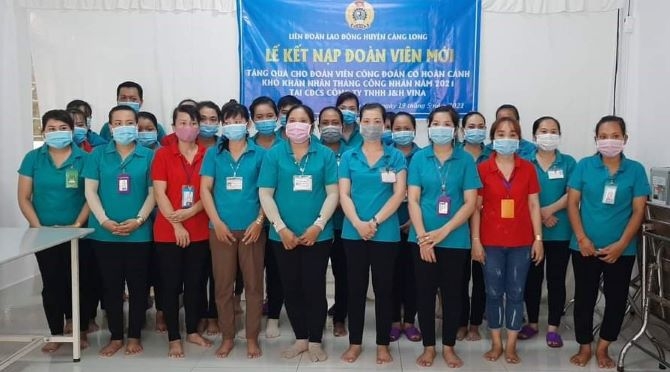 Tự hào khi trở thành Đoàn viên Công đoàn Việt Nam Tự hào khi trở thành Đoàn viên Công đoàn Việt Nam