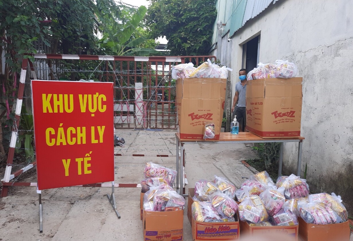 Cuộc sống của NLĐ trong khu phong tỏa tại Gò Vấp: Khó khăn nhưng luôn lạc quan