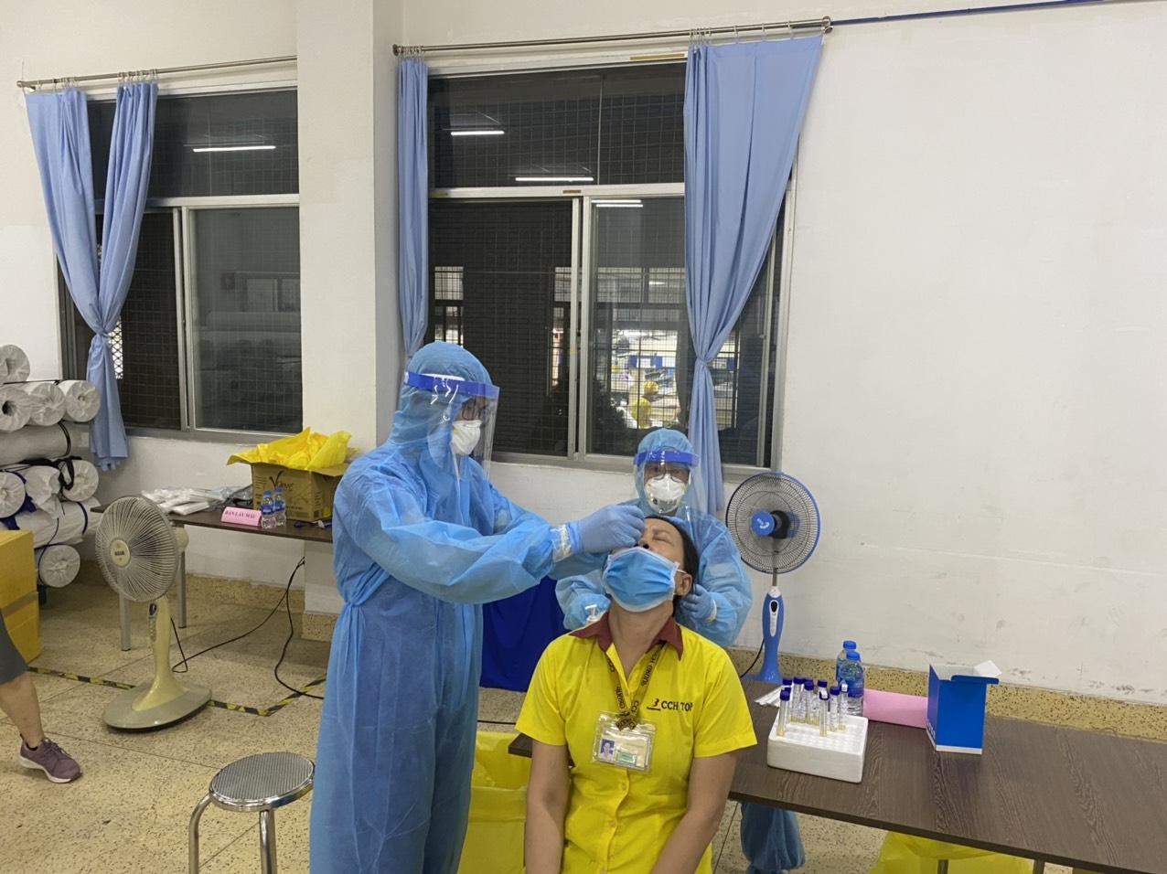 Cuộc sống của NLĐ trong khu phong tỏa tại Gò Vấp: Khó khăn nhưng luôn lạc quan