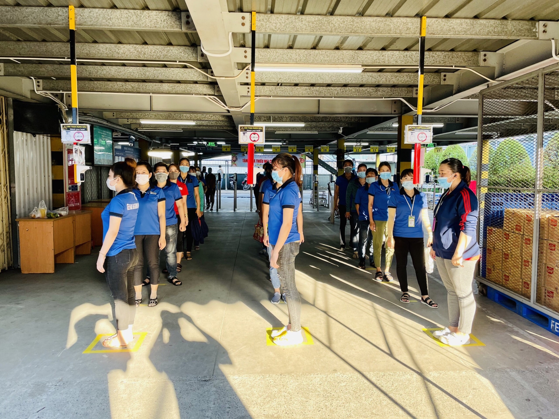 Bình Dương: Công đoàn sát cánh cùng người lao động trong dịch Covid-19 Bình Dương: Công đoàn sát cánh cùng người lao động trong dịch Covid-19