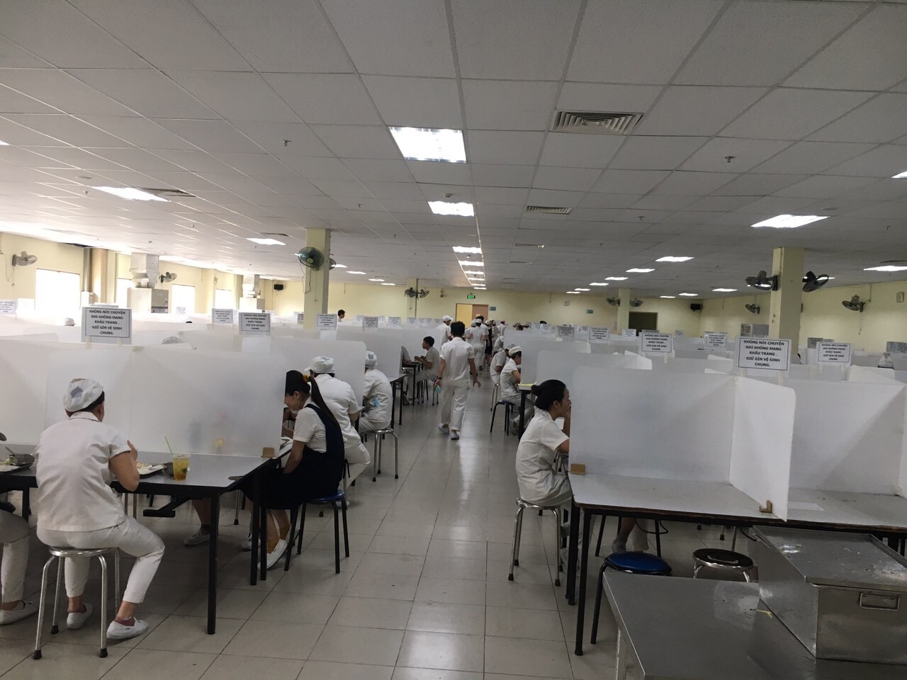 Bình Dương: Lại có thêm nhiều công nhân nghi nhiễm Covid-19 Bình Dương: Lại có thêm nhiều công nhân nghi nhiễm Covid-19
