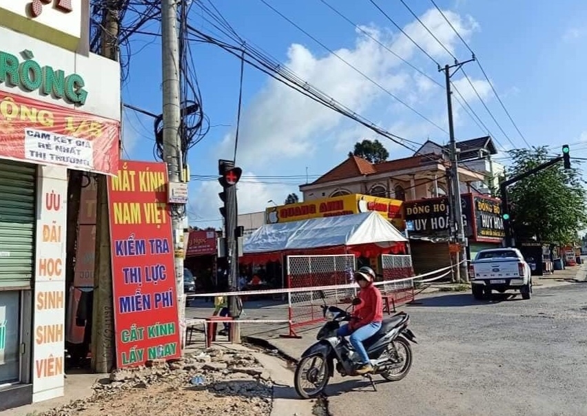 Số ca nhiễm tăng cao, Bình Dương thắt chặt mọi biện pháp phòng chống dịch Số ca nhiễm tăng cao, Bình Dương thắt chặt mọi biện pháp phòng chống dịch