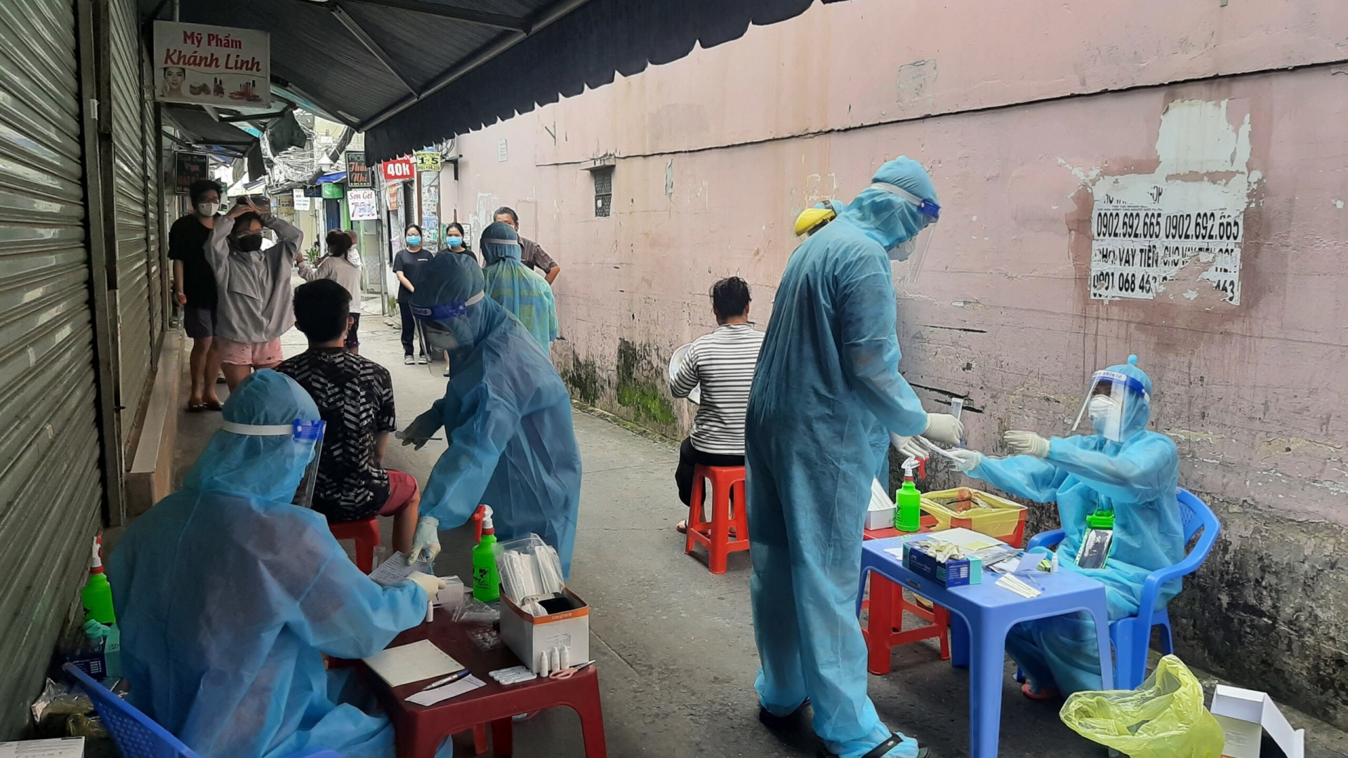 Xét nghiệm Covid -19 diện rộng cho người dân tại TP HCM