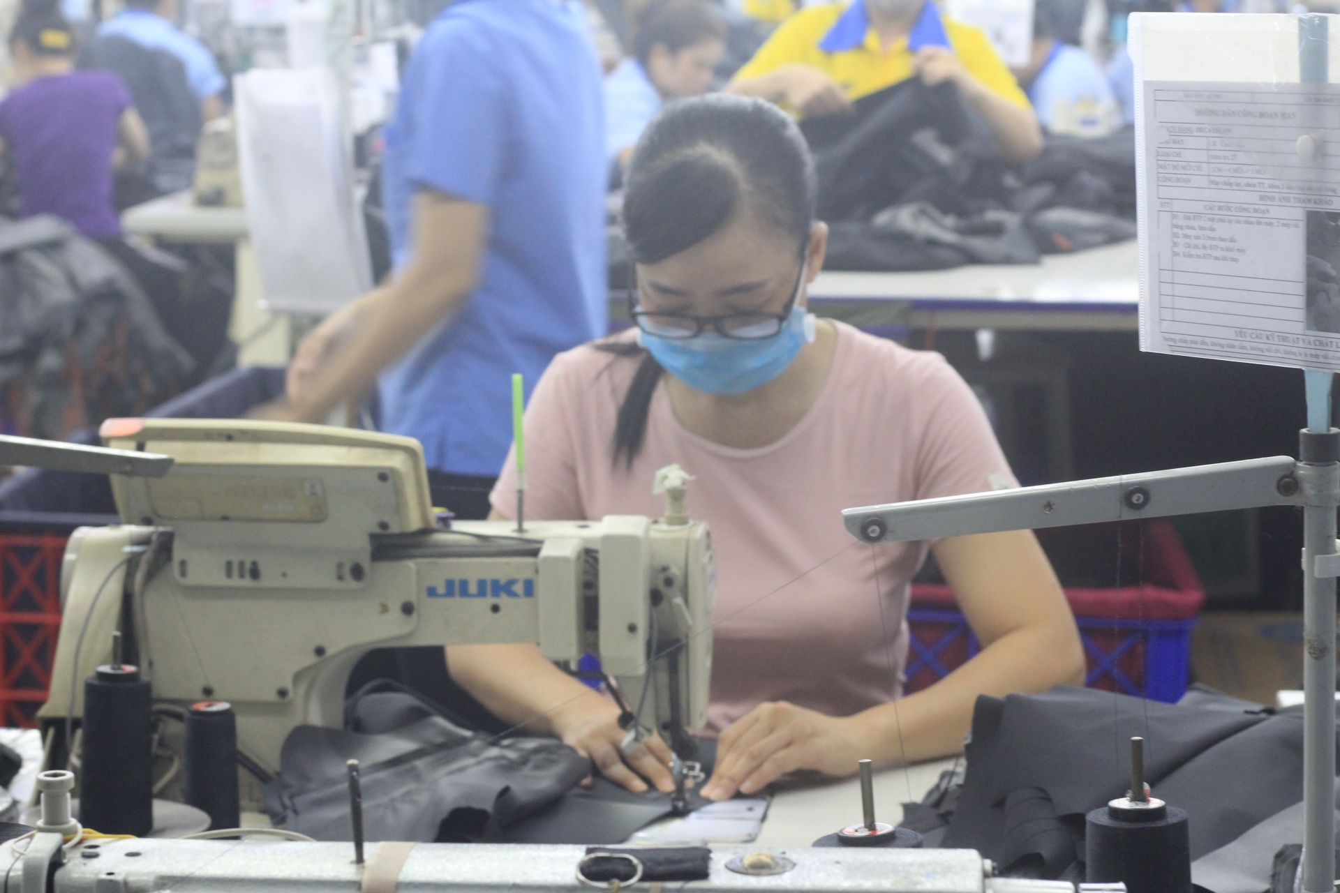 Tăng cường đào tạo nghề và đào tạo lại cho người lao động Tăng cường đào tạo nghề và đào tạo lại cho người lao động