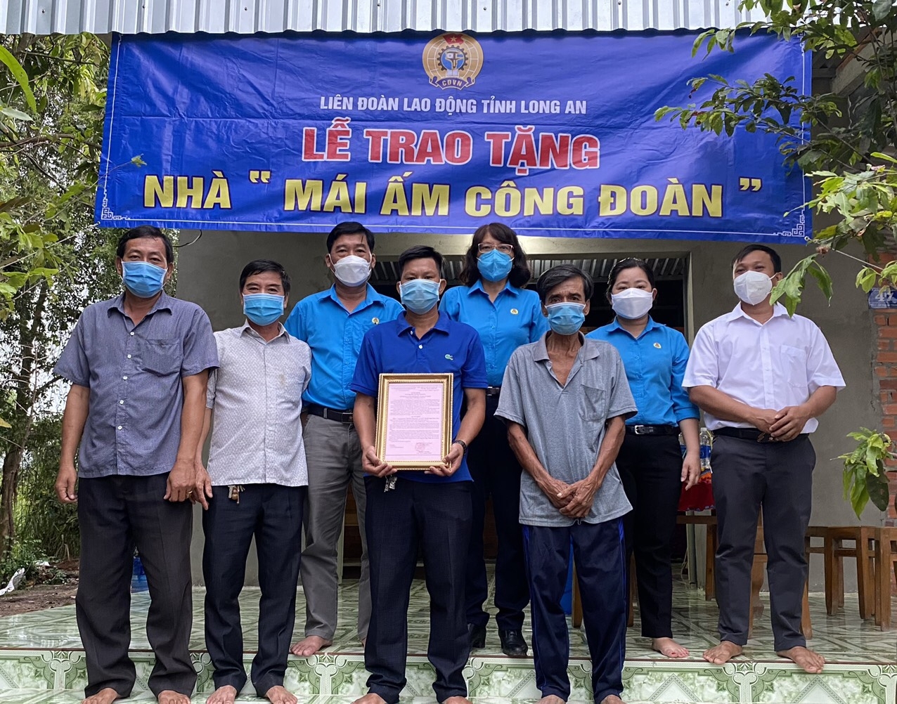Công đoàn Long An tập trung nguồn lực chăm lo Tết Nguyên đán cho đoàn viên, NLĐ Công đoàn Long An tập trung nguồn lực chăm lo Tết Nguyên đán cho đoàn viên, NLĐ