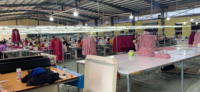 Vụ 300 công nhân đình công ở Hà Tĩnh, người lao động đã được nhận lương, về nhà ăn Tết vu 300 cong nhan dinh cong o ha tinh nguoi lao dong da duoc nhan luong ve nha an tet
