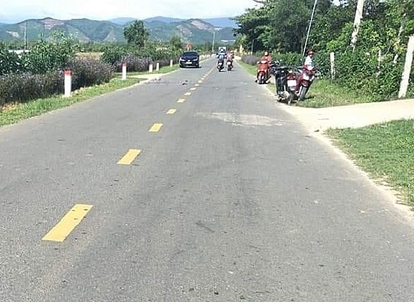 Hà Tĩnh, tai nạn giữa 2 xe máy, một người đàn ông tử vong ha tinh tai nan giua 2 xe may mot nguoi dan ong tu vong