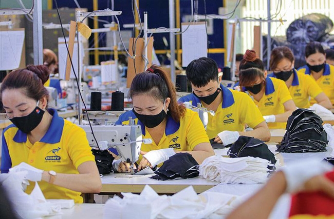 Tổng Liên đoàn Lao động Việt Nam kêu gọi NLĐ cân nhắc kỹ việc về quê ăn Tết Tổng Liên đoàn Lao động Việt Nam kêu gọi NLĐ cân nhắc kỹ việc về quê ăn Tết