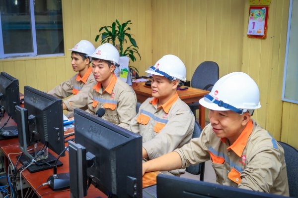Đồng phục của Công ty dinh dưỡng Hồng Hà Đồng phục của Công ty dinh dưỡng Hồng Hà