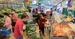 Giá xăng "hạ nhiệt", CPI tháng 7 tăng 0,4%